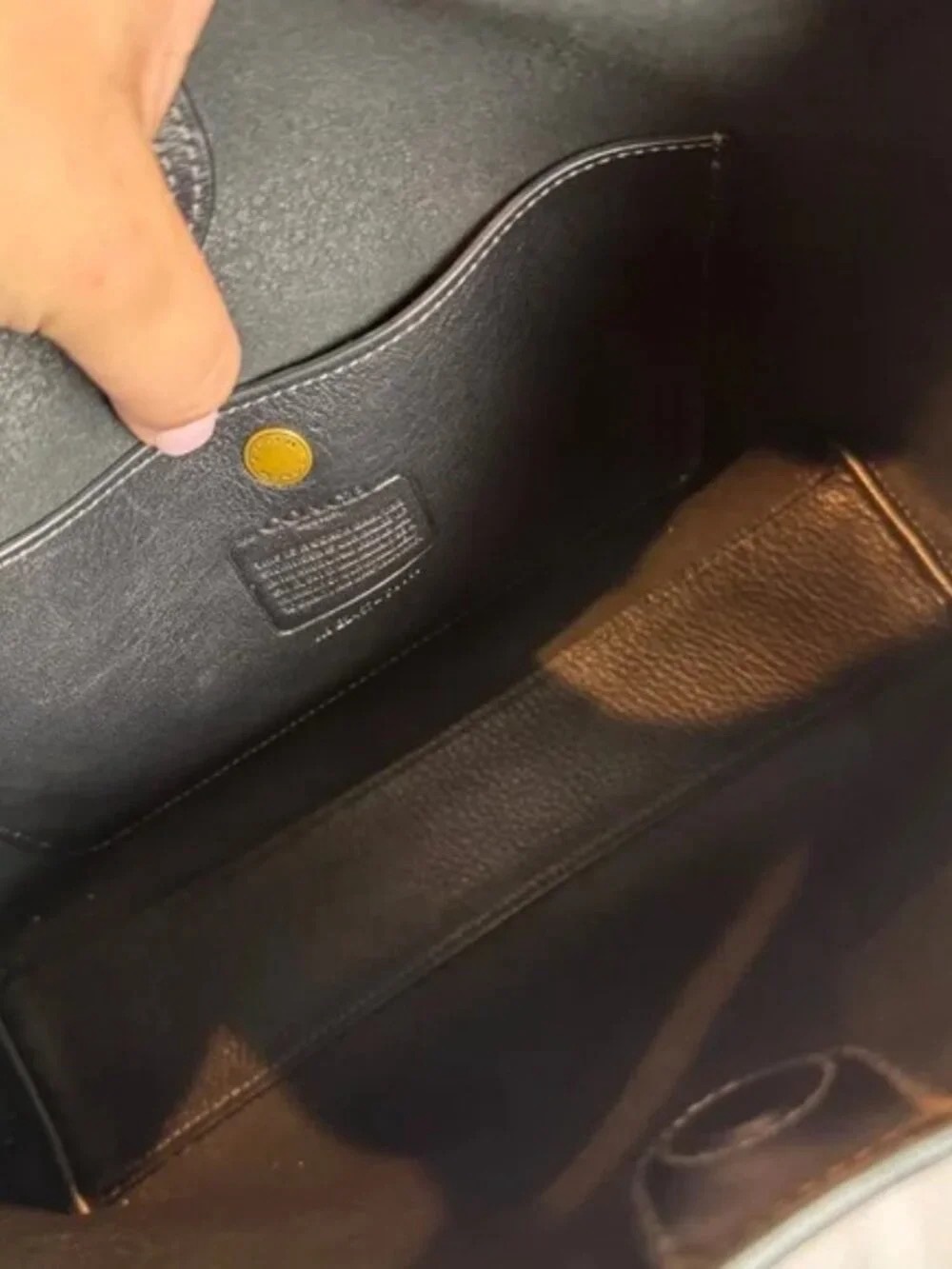 💼 Coach Women Brooklyn 28 Shoulder Bag - Picture 4 of 6